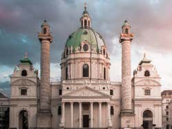 Fachada da igreja