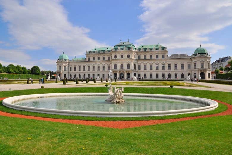 Uma das fontes do jardim do Palácio Belvedere
